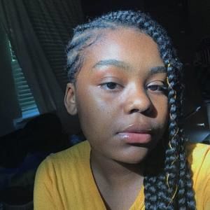 Meet your Posher, Rochëlle